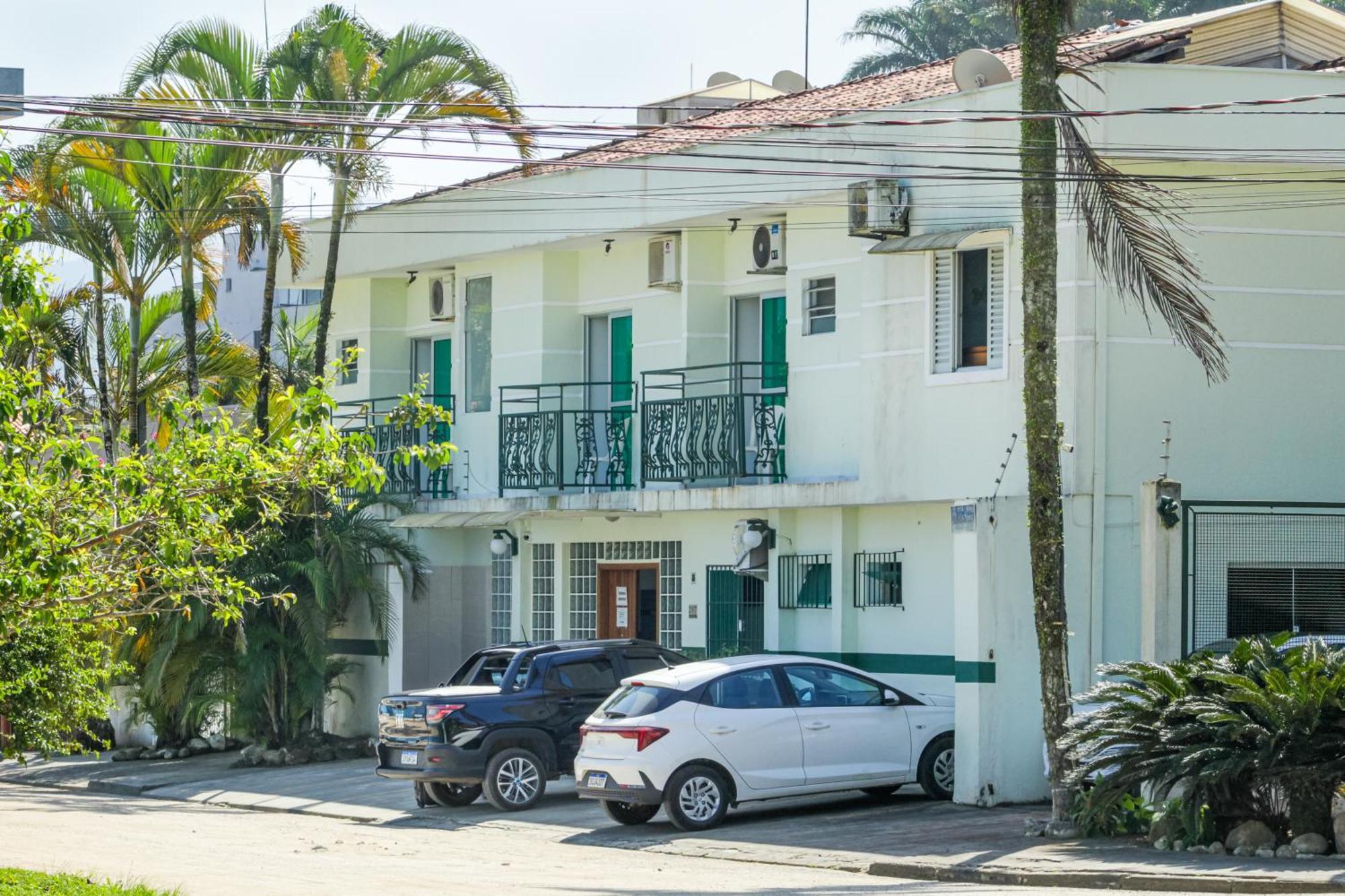 Velinn Pousada Entre Praias Ubatuba Bagian luar foto